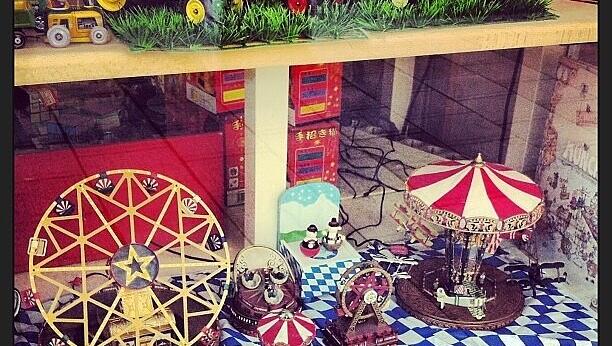 Kleine Wiesn im Schaufenster