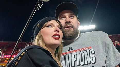 F&uuml;r ihr Jawort lie&szlig;en sich Taylor Swift und Travis Kelce nicht lumpen und sorgten f&uuml;r ein Mega-Event in New York City.