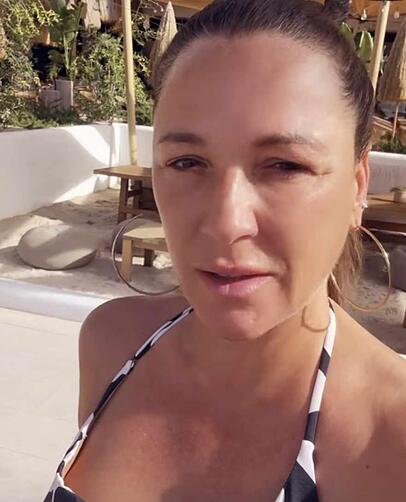 In ihrer Instagram-Story meldet sich Simone Ballack schockiert zu Wort. In ihrer Instagram-Story meldet sich Simone Ballack schockiert zu Wort.