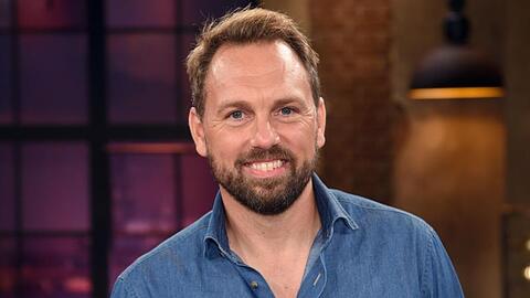 "Ich habe schon irre Geschichten gehört, was da während der Show so alles passiert", sagt Steven Gätjen.