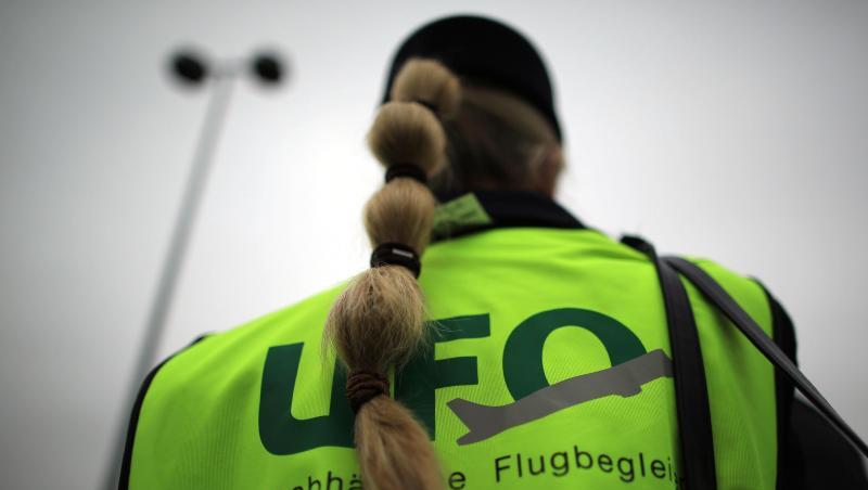 Die Kabinengewerkschaft Ufo bleibt im Lufthansa-Konzern auf ihrem Kurs zu einem Streik der Flugbegleiter. Die Kabinengewerkschaft Ufo bleibt im Lufthansa-Konzern auf ihrem Kurs zu einem Streik der Flugbegleiter.