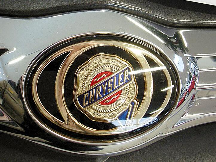 Daimler trennt sich vom schwer angeschlagenen US-Branchenkollegen Chrysler.