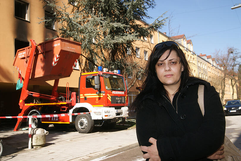 Eleni musste den schrecklichen Brand mitansehen.