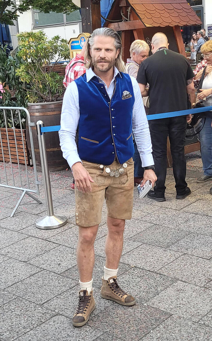 Die passende Lederhose gehört für Paul Janke zum Wiesn-Besuch dazu. Die passende Lederhose gehört für Paul Janke zum Wiesn-Besuch dazu.