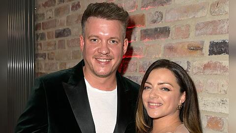 Anne Menden und Gustav Masurek warten auf die Geburt ihres Kindes.