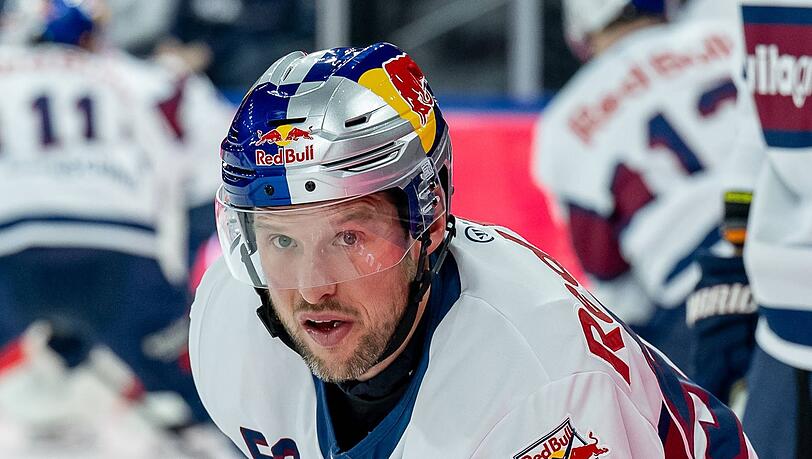 Großes Jubiläum: EHC-Kapitän Patrick Hager bestreitet am Donnerstag sein 1000. DEL-Spiel. Großes Jubiläum: EHC-Kapitän Patrick Hager bestreitet am Donnerstag sein 1000. DEL-Spiel.