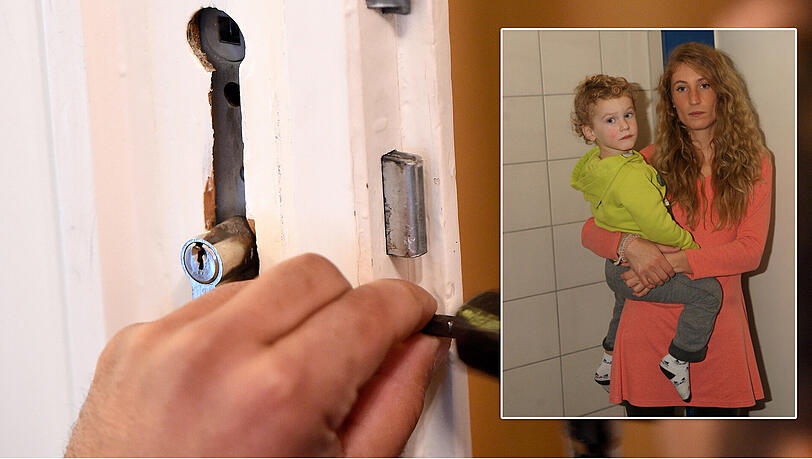 Ricarda S. und Sohn Liam (2) vor ihrem Hauseingang. Das Aussperren kam sie teuer zu stehen. Ricarda S. und Sohn Liam (2) vor ihrem Hauseingang. Das Aussperren kam sie teuer zu stehen.