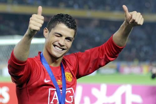 MIt 94 Millionen Euro Ablöse der teuertse Kicker der Welt: Cristiano Ronaldo.
