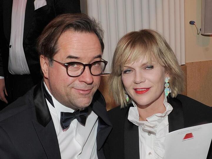Das Schauspielerpaar Jan Josef Liefers und seine Frau Anna Loos im Bayerischen Hof.