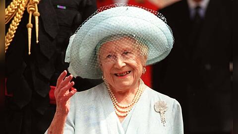 Elizabeth Bowes-Lyon, besser bekannt als Queen Mum, starb am 30. März 2002.