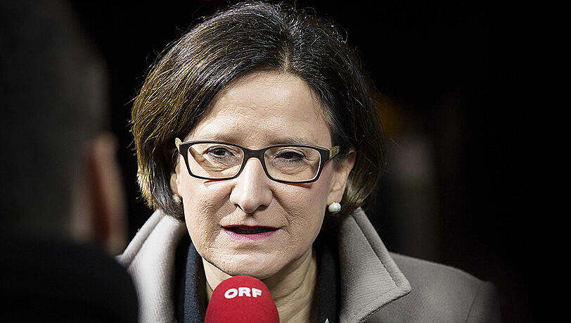 Österreich legt eine Tageshöchstgrenze für Asylbewerber fest. Österreich legt eine Tageshöchstgrenze für Asylbewerber fest.