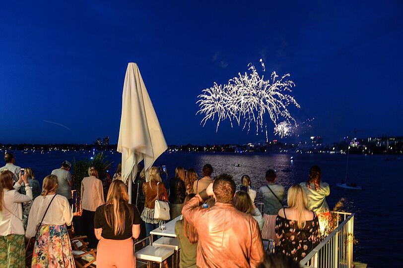 Nach Einbruch der Dunkelheit gab es ein Feuerwerk