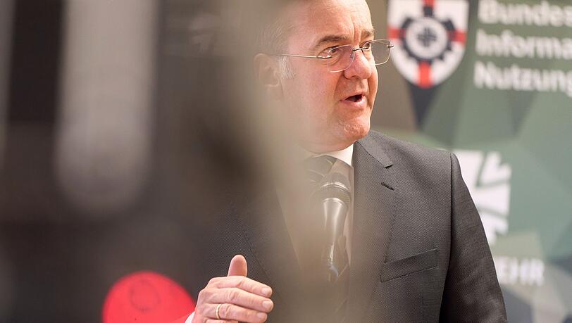 Sieht Trumps Rolle kritisch: Verteidigungsminister Pistorius