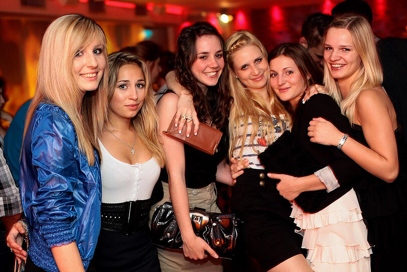 Party-Pics der Woche: Nacht der Helden feat. Laserkraft 3D im Mach 1