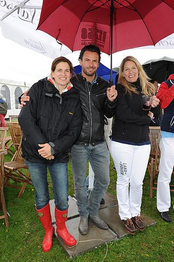 Heino Ferch mit Frau Marie-Jeanette und Judith Bellmer