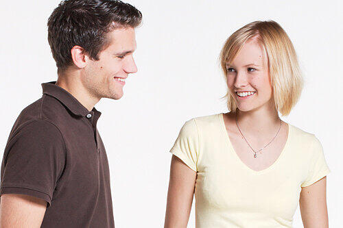 Die beiden machen&rsquo;s vor: Ein tiefer Blick ist oft der Anfang...