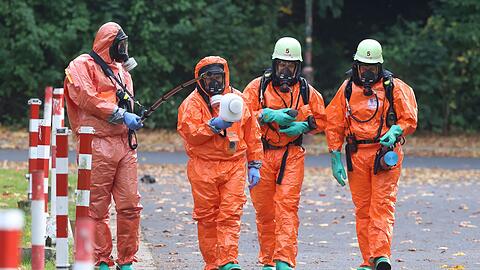 Zahlreiche Feuerwehrkräfte waren im Einsatz.