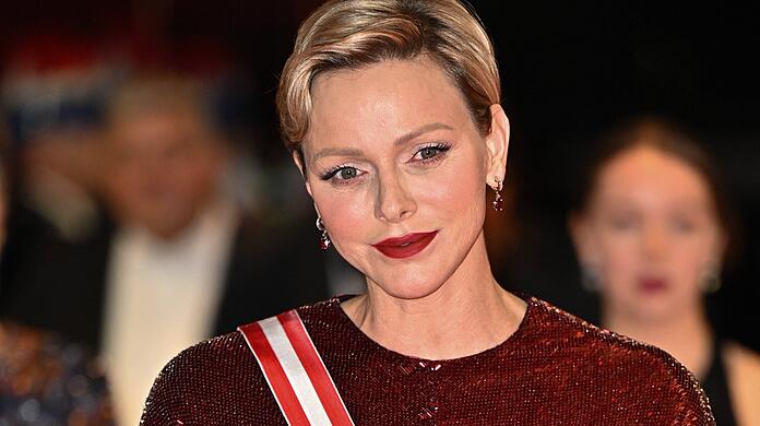 La principessa Charlene ha un gusto lussuoso quando si tratta di moda. La principessa Charlene ha un gusto lussuoso quando si tratta di moda.