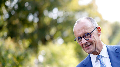 Bundeskanzler Friedrich Merz wurde am Wochenende auf Mallorca beim Golfen gesichtet.