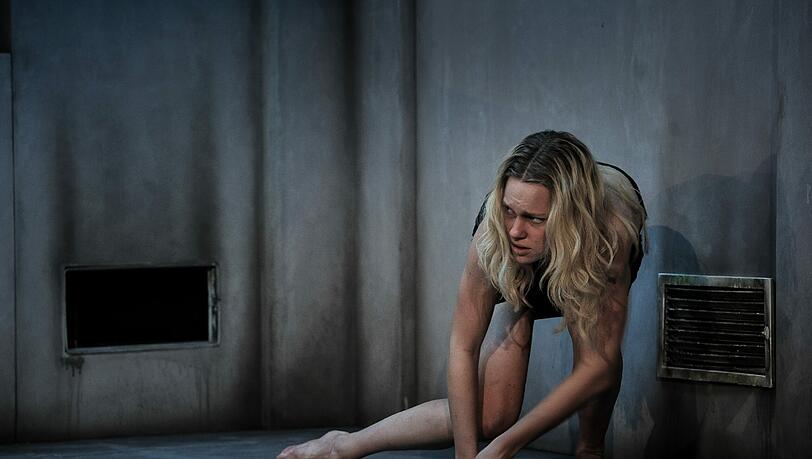 Julia Richter als "Medea" im Volkstheater. Julia Richter als "Medea" im Volkstheater.
