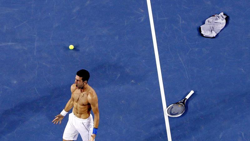 Novak Djokovic bejubelt seinen Sieg 2012 gegen Rafael Nadal. Novak Djokovic bejubelt seinen Sieg 2012 gegen Rafael Nadal.