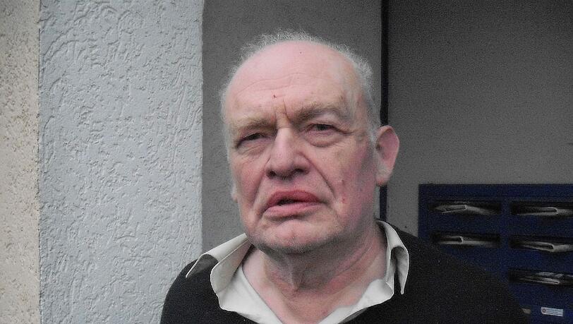 Der Münchner Rentner Georg R. wurde am 27. Juni in Freimann vor seiner Wohnung überfallen. Der Münchner Rentner Georg R. wurde am 27. Juni in Freimann vor seiner Wohnung überfallen.