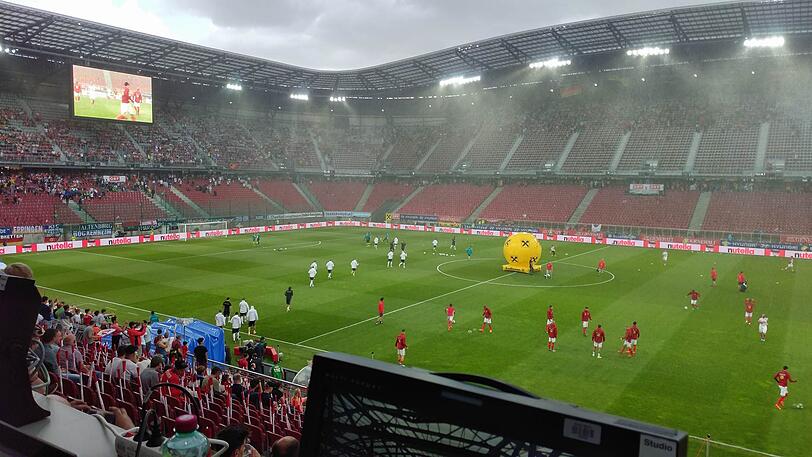 Vor Österreich gegen Deutschland: Starkregen in Klagenfurt!