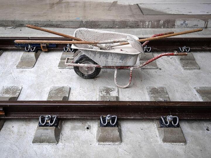 Die Mittel für Verkehrsprojekte sind deutlich erhöht worden. Die Umsetzung zieht sich aber oft hin.