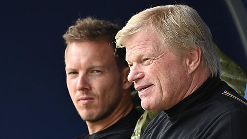 Bayern-Trainer Julian Nagelsmann (li.) und Vorstandsvorsitzender Oliver Kahn.