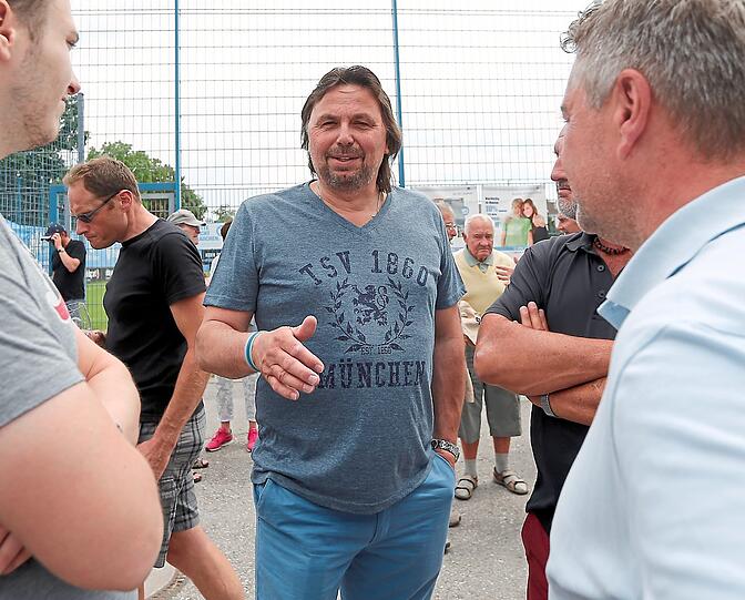 Die Bilder vom Protestmarsch gegen Gerhard Poschner.
