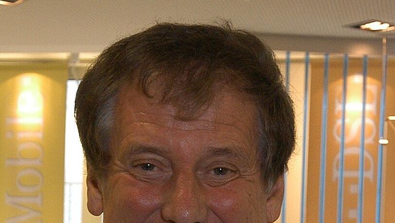 Liest in Neuaubing aus seinem neuen Buch: Autor Helmut Zöpfl