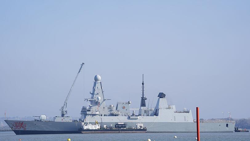 Gro&szlig;britannien bringt seinen Zerst&ouml;rer HMS Dragon f&uuml;r einen etwaigen Schutzeinsatz in der Stra&szlig;e von Hormus in Stellung