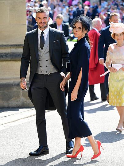 David und Victoria Beckham kommen zur St.-George's-Kapelle auf Schloss Windsor. Doch Victoria wollte partout nicht lächeln.