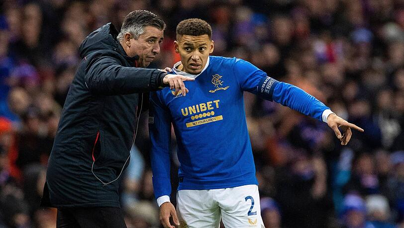 War bei den Glasgow Rangers als Co-Trainer: Roy Makaay. War bei den Glasgow Rangers als Co-Trainer: Roy Makaay.