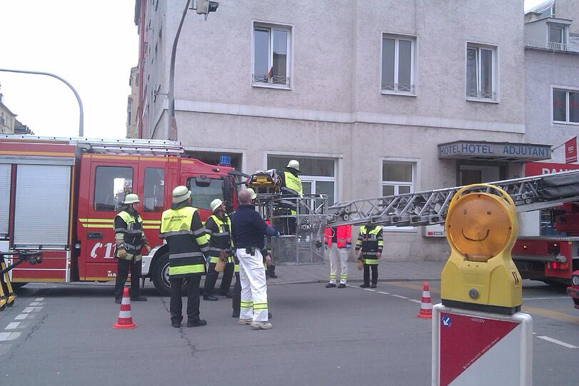 Spektakuläre Rettung in der Ludwigsvorstadt: Die Bilder vom Einsatz.