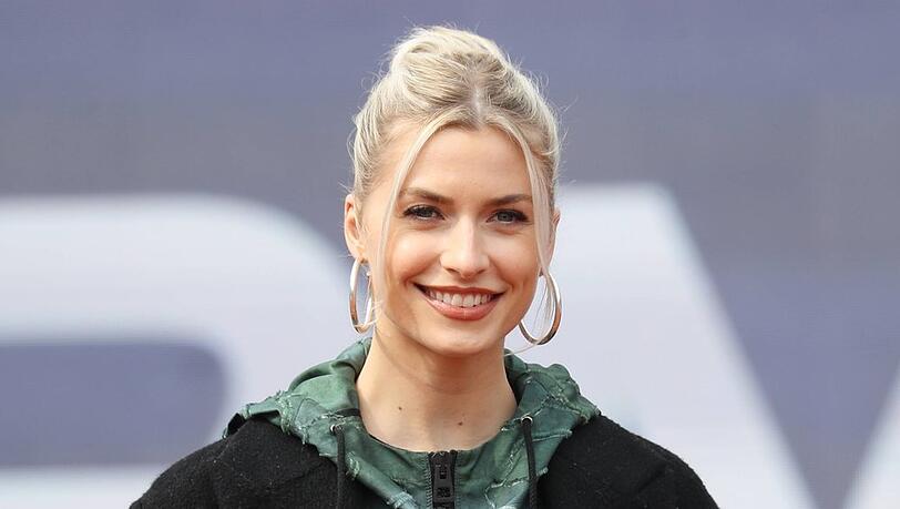 Model Lena Gercke hat eine "harte Woche" hinter sich.