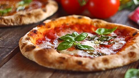 F&uuml;r eine der Top-Ten-Pizzas in Europa m&uuml;ssen Feinschmecker nicht einmal Deutschland verlassen.