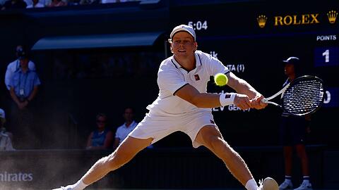 Der italienische Tennis-Star Jannik Sinner muss f&uuml;r die US Open ab. (Archivbild)