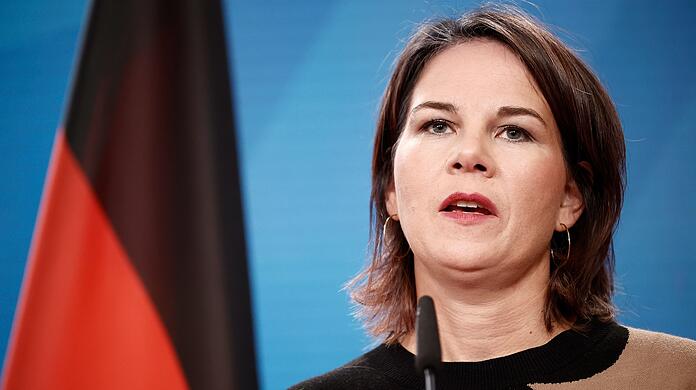 Außenministerin Annalena Baerbock während einer Pressekonferenz mit ihrem litauischen Amtskollegen Gabrielius Landsbergis im Auswärtigen Amt.