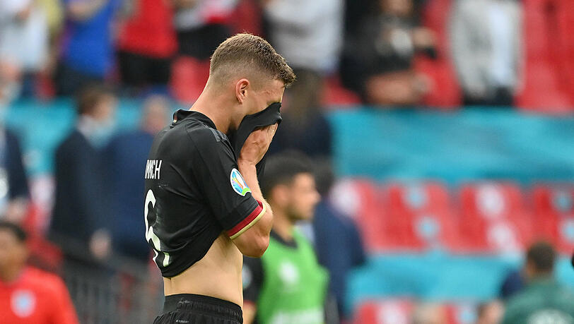 Tränen nach dem Abpfiff: Joshua Kimmich nach der Niederlage im EM-Achtelfinale gegen England.