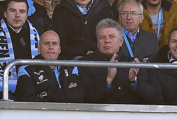 Reiter mit dem damaligen Präsidenten Robert Reisinger bei einem Spiel im Grünwalder Stadion 2017. Ihr Verhältnis galt als eher schwierig. Reiter mit dem damaligen Präsidenten Robert Reisinger bei einem Spiel im Grünwalder Stadion 2017. Ihr Verhältnis galt als eher schwierig.