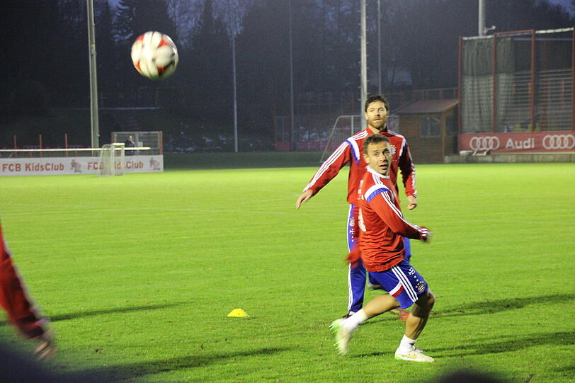 Vorbereitungen für die Rückrunde: Der FC Bayern startet ins Training. Die AZ war dabei. Die Bilder...