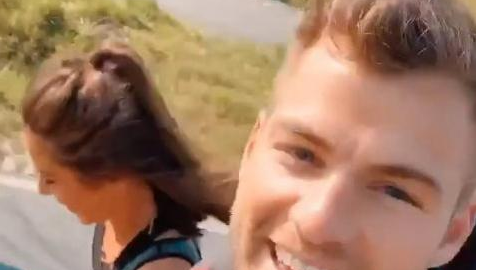 Sarah Lombardi und Julian Büscher bei einem gemeinsamen Rollerblade-Ausflug. Sarah Lombardi und Julian Büscher bei einem gemeinsamen Rollerblade-Ausflug.