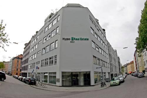 Der Staat nimmt die Hypo Real Estate unter seine Fittiche: Bald dürfte der Bund dort alleine das Sagen bei der Immobilienbank haben.