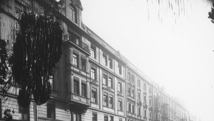 Die Hausnummern 60 bis 50 im Jahr 1925.