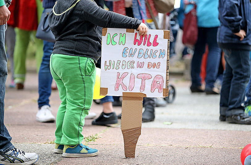 Der Streik ist bislang nur ausgesetzt. Eine Einigung soll nun die Schlichtung bringen.