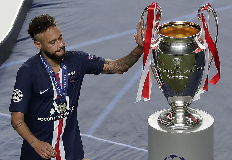 Auf seinen zweiten Triumph in der Champions League muss der teuerste Spieler aller Zeiten noch warten.
