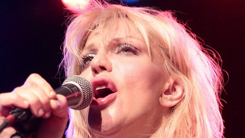 Courtney Love live on stage in Philadelphia Courtney Love live on stage in Philadelphia