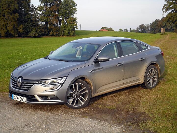 Länge läuft: Der Renault Talisman ist ein ausgewachsener Vertreter der Mittelklasse und bietet auf 4,85 Meter Länge reichlich Platz.
