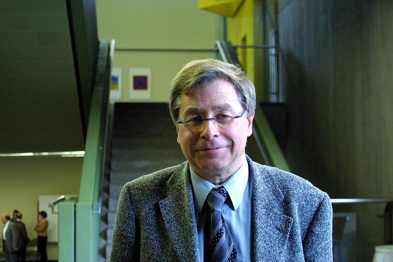 Professor Wolfgang Keil (61) ist der Vizechef der Münchner Rechtsmedizin an der LMU. Mit Graw hat er die Befunde der Mädchenleichen ausgewertet. Keil sorgte im Mordfall Dominik Brunner für großes Aufsehen, als er feststellte, dass Brunner primär an Herzversagen starb.